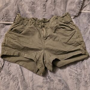 Torrid Olive Green Paper Bag Size 16 Shorts